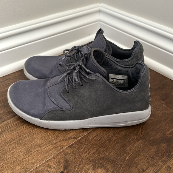 Nike Jordan air- gray men size 10 - Picture 3 of 6